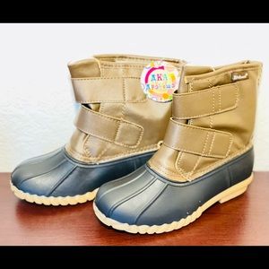 AK APAKOWA BOYS BOOT-SHOES Size- 32 Boys